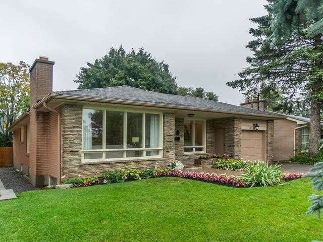 10 Canary Cres
