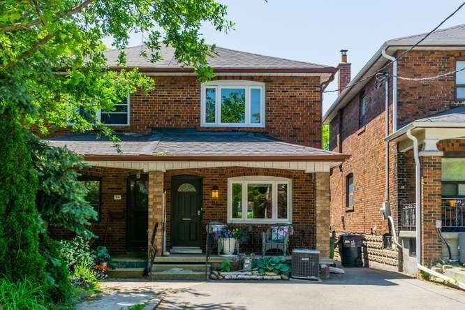 96 Winnett Ave