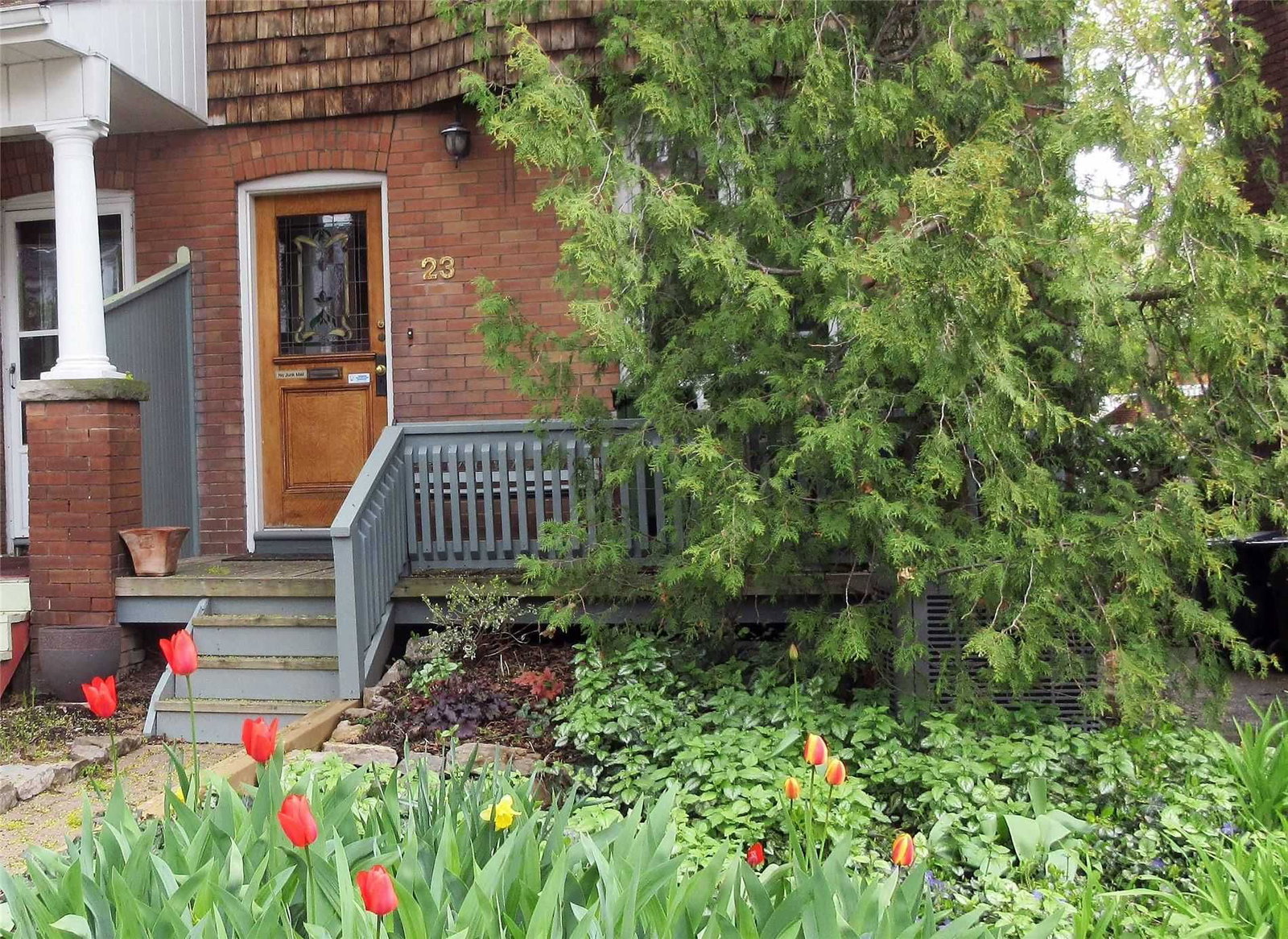 23 Marchmount Rd