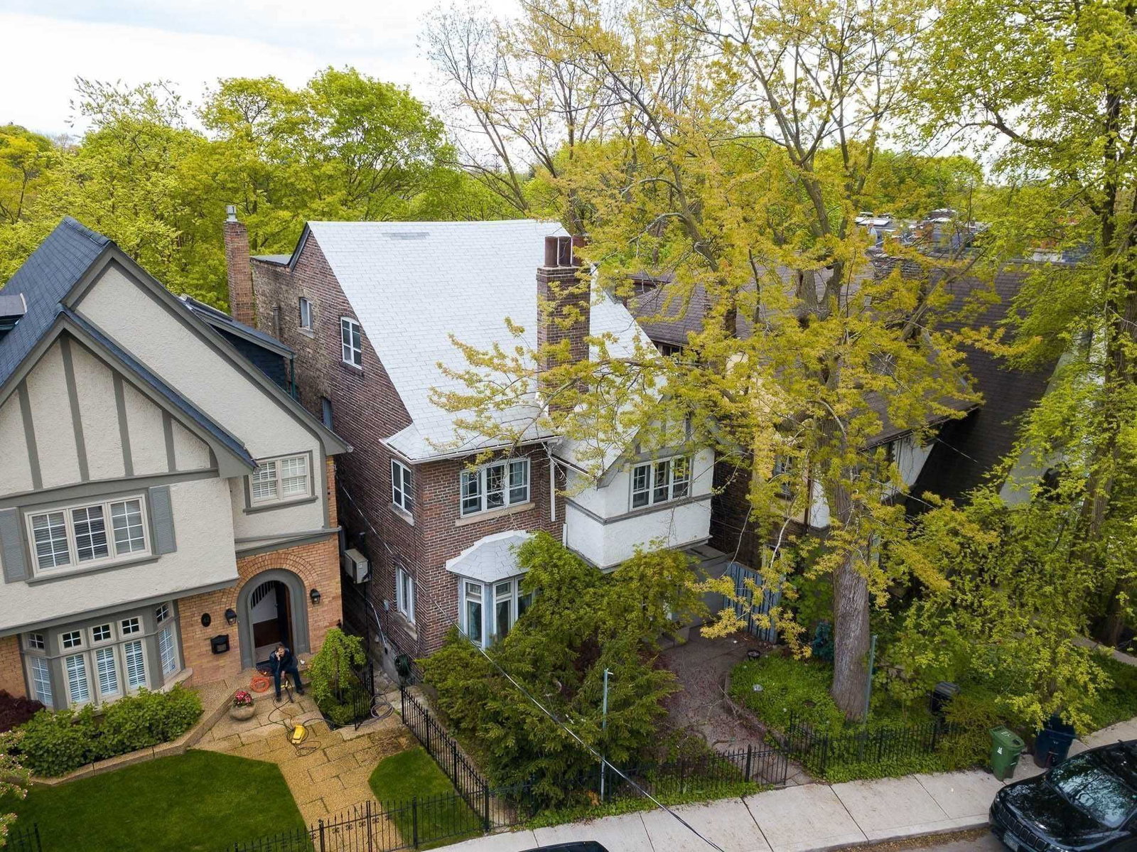 44 Summerhill Gdns