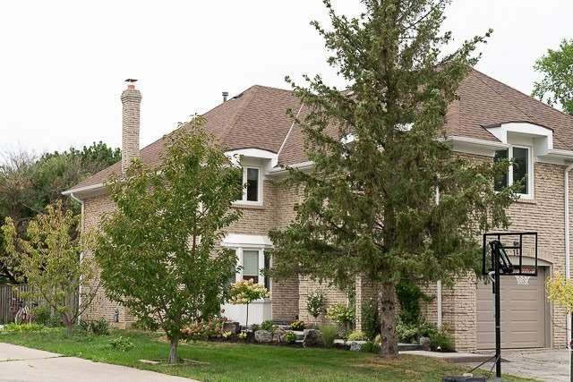 14 Fawnhaven Crt