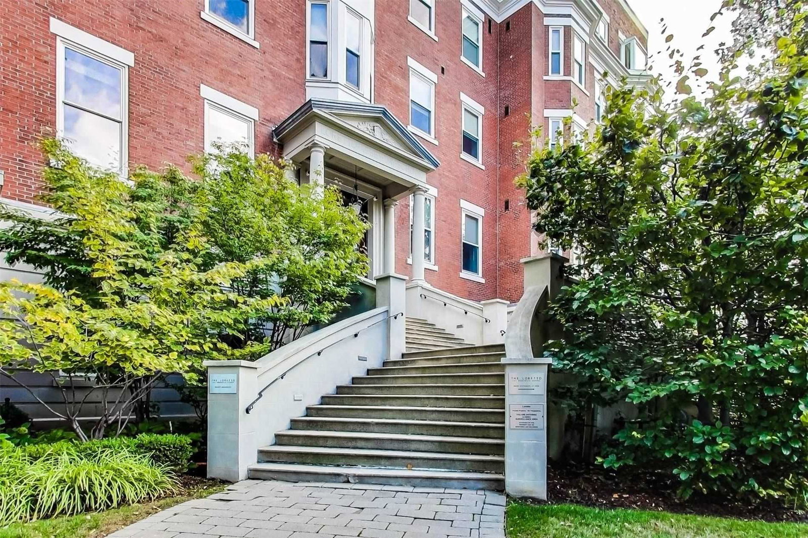 385 Brunswick Ave