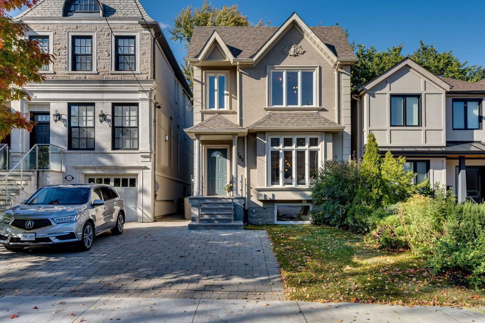 180 Glengarry Ave