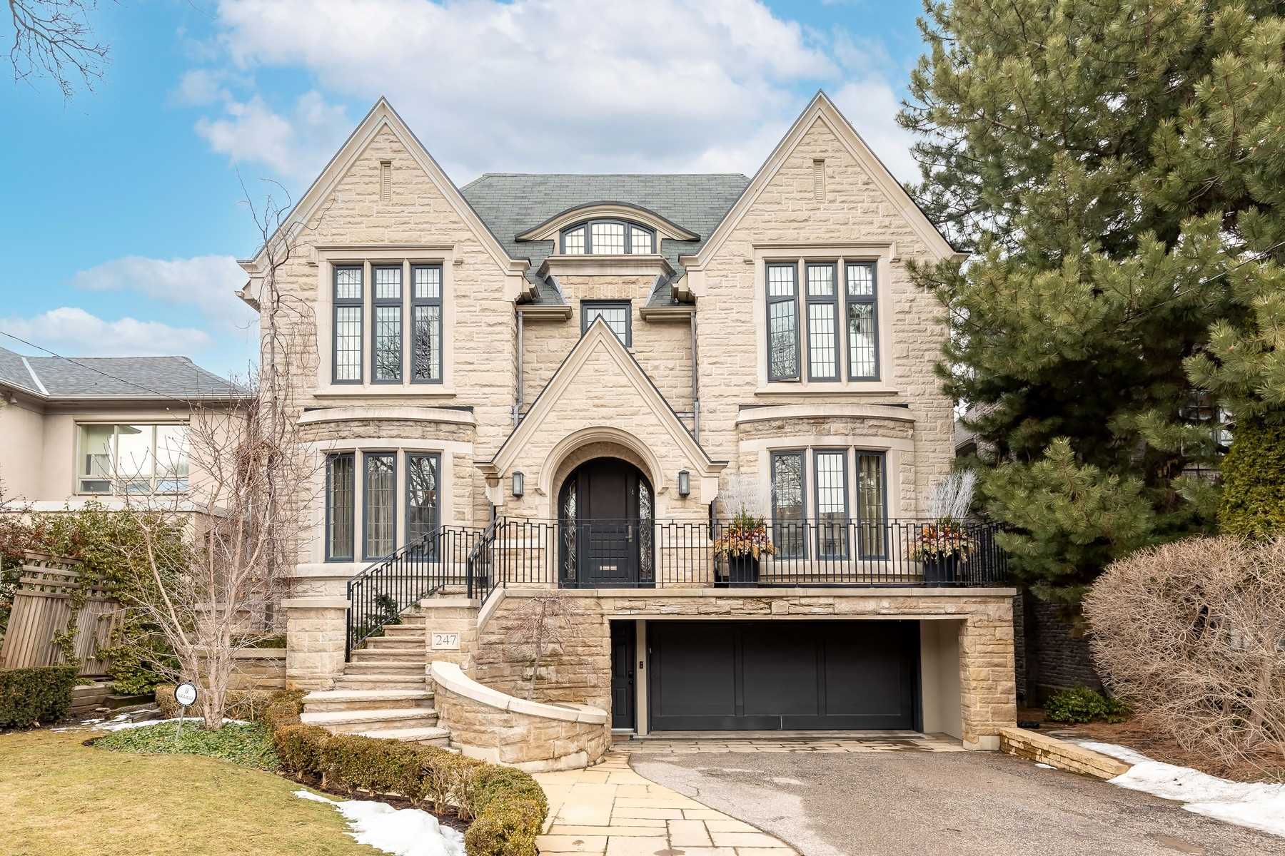 247 Forest Hill Rd