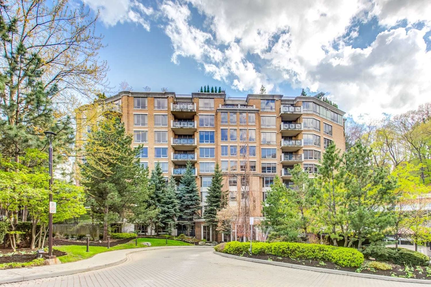 3600 Yonge St