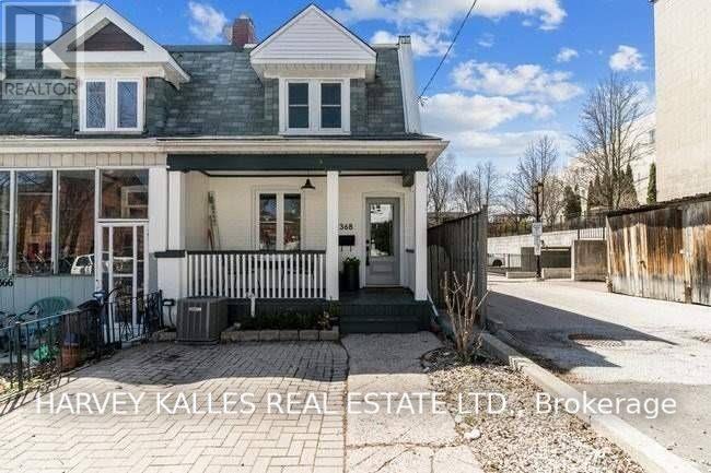 368 Howland Ave