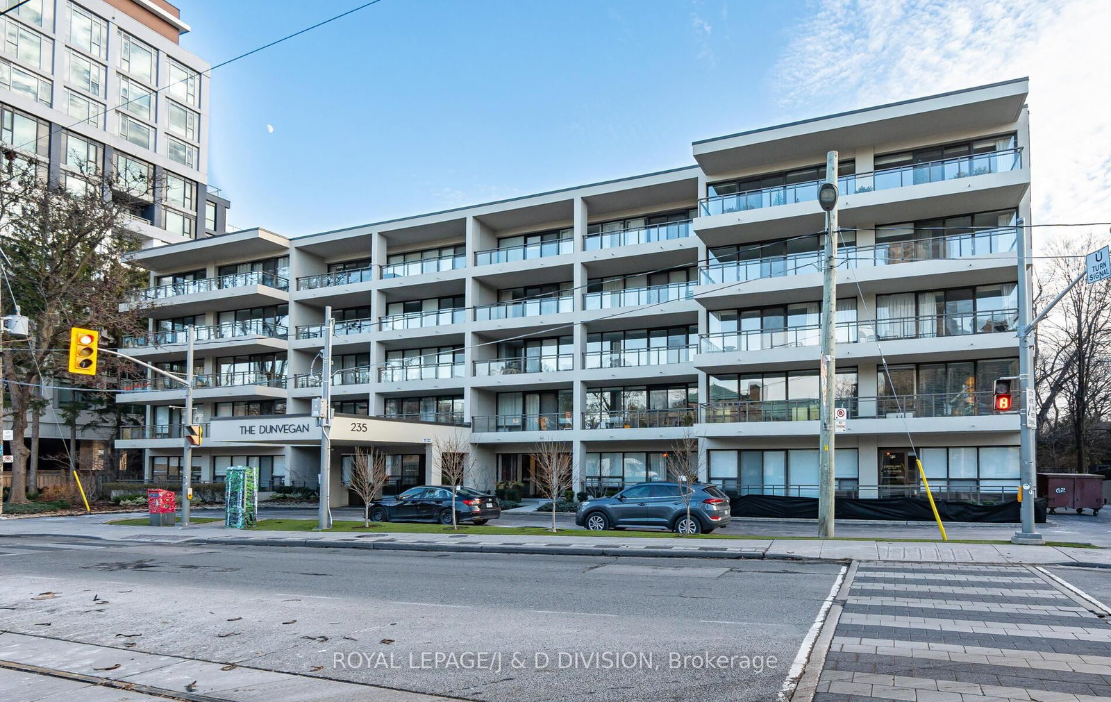 235 St Clair Avenue W