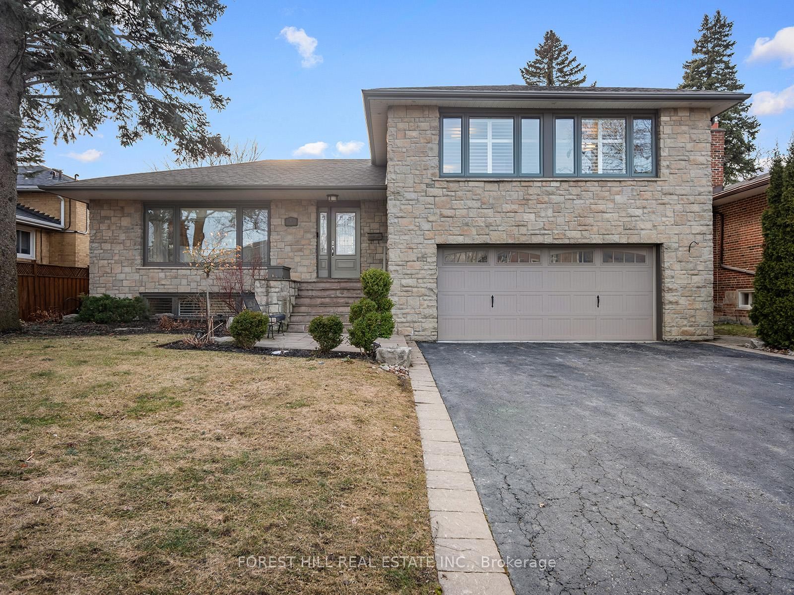 4 Candis Drive