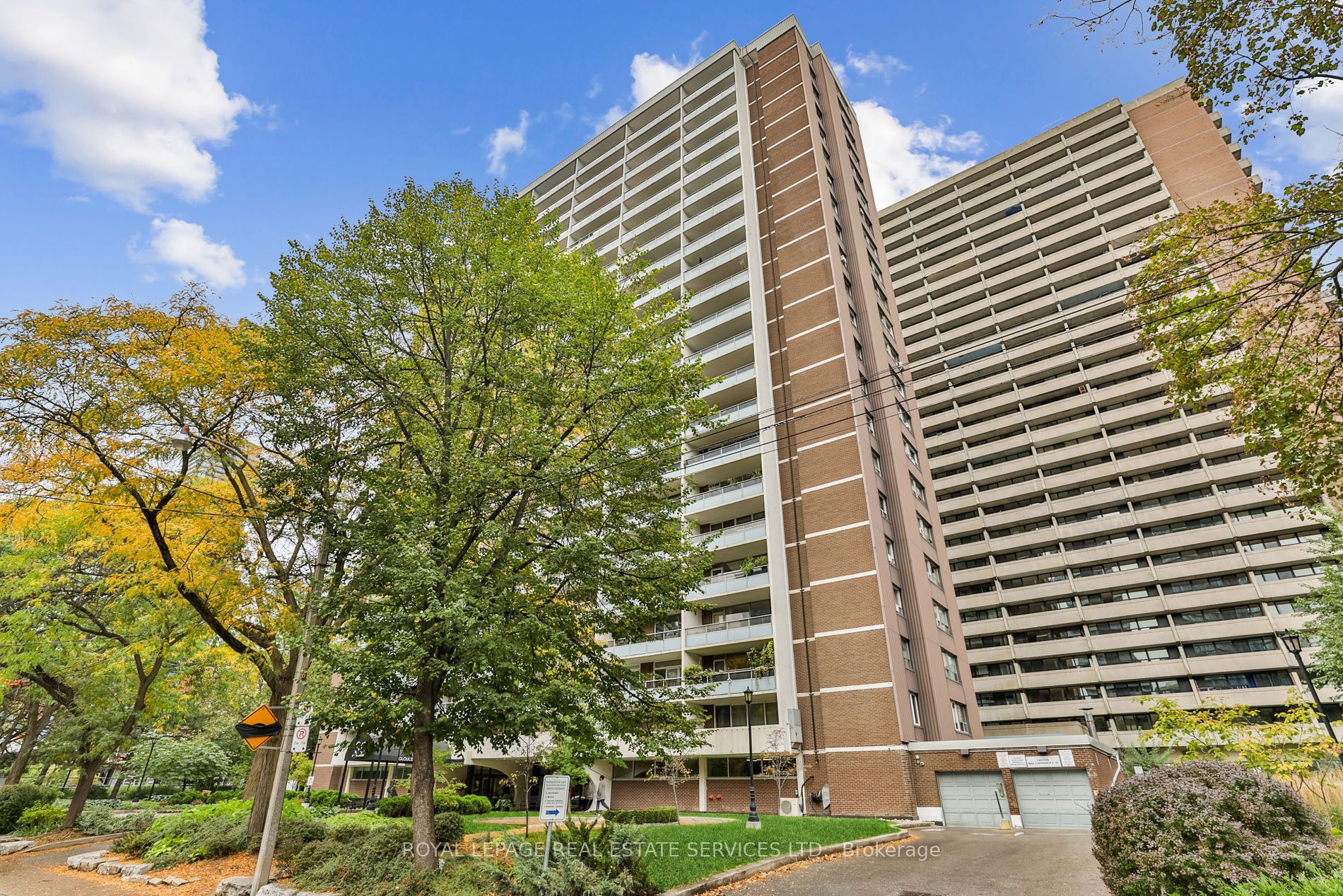 30 Gloucester St