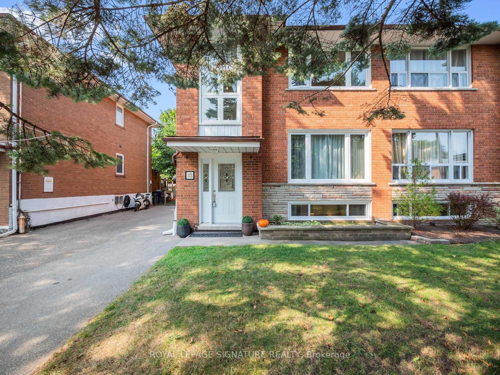 32 Daleside Crescent