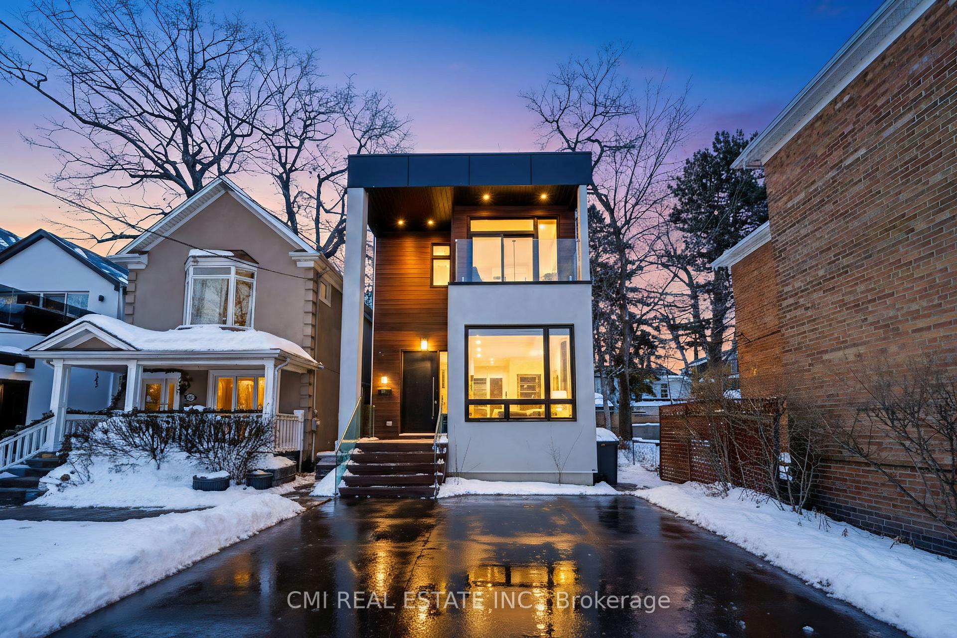 75 Kenilworth Avenue