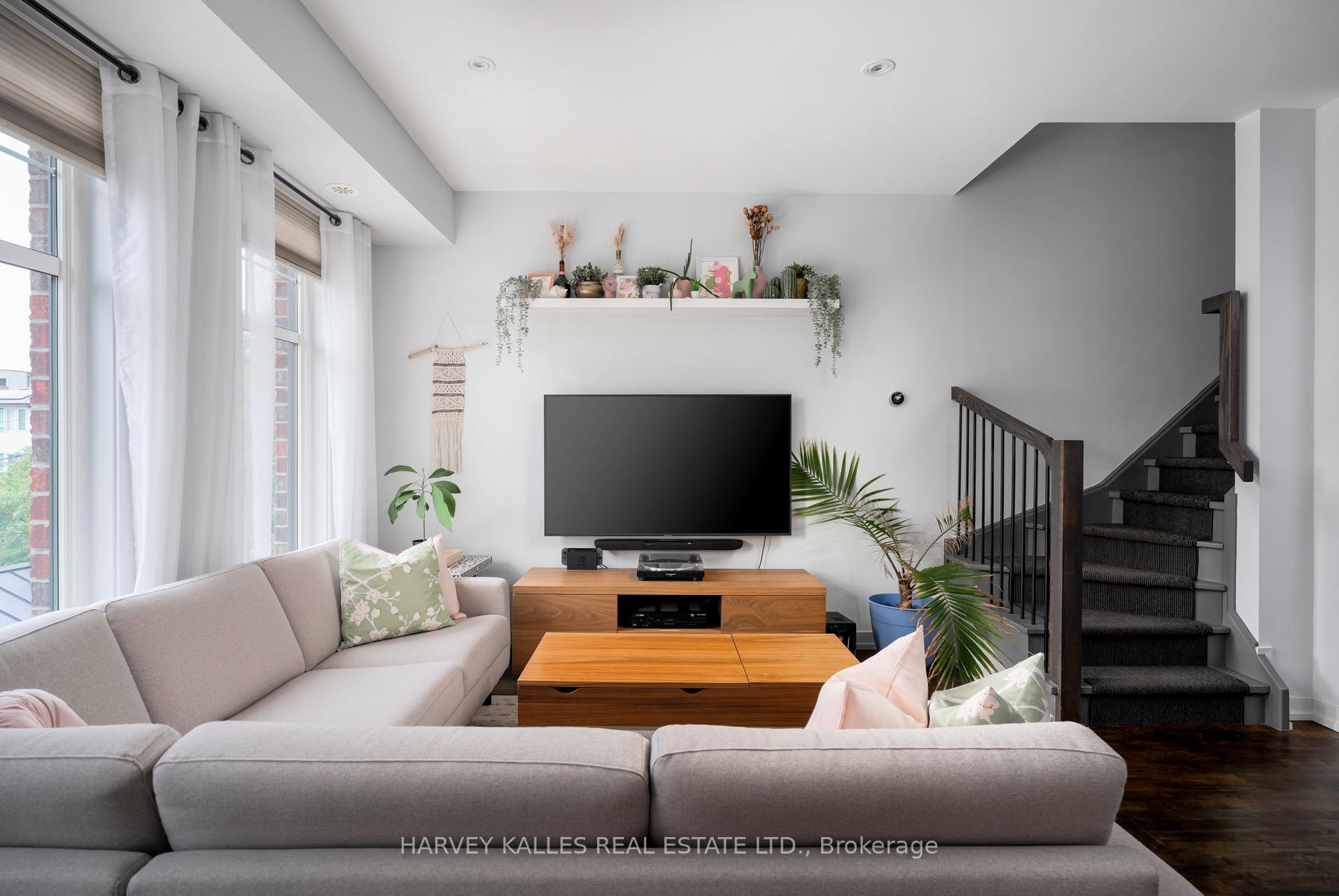 140 Broadview Avenue