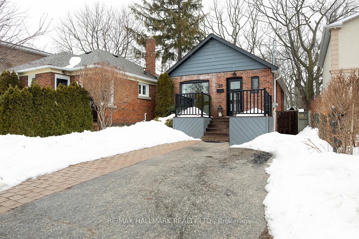 28 Lynn Road