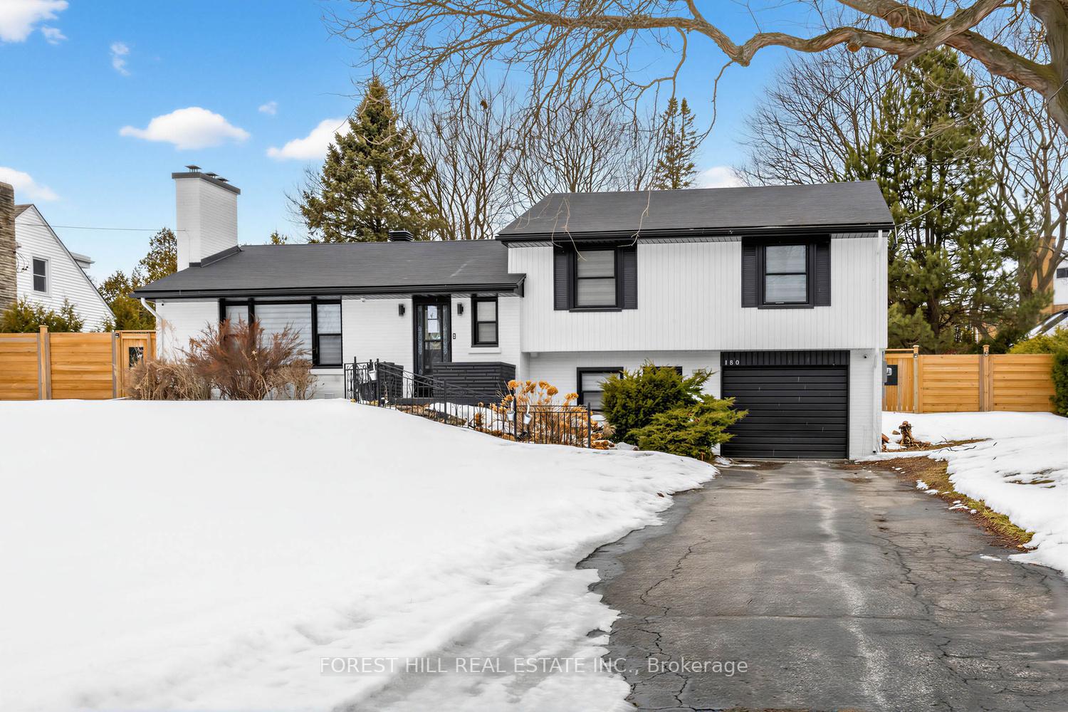 180 Glenwood Crescent