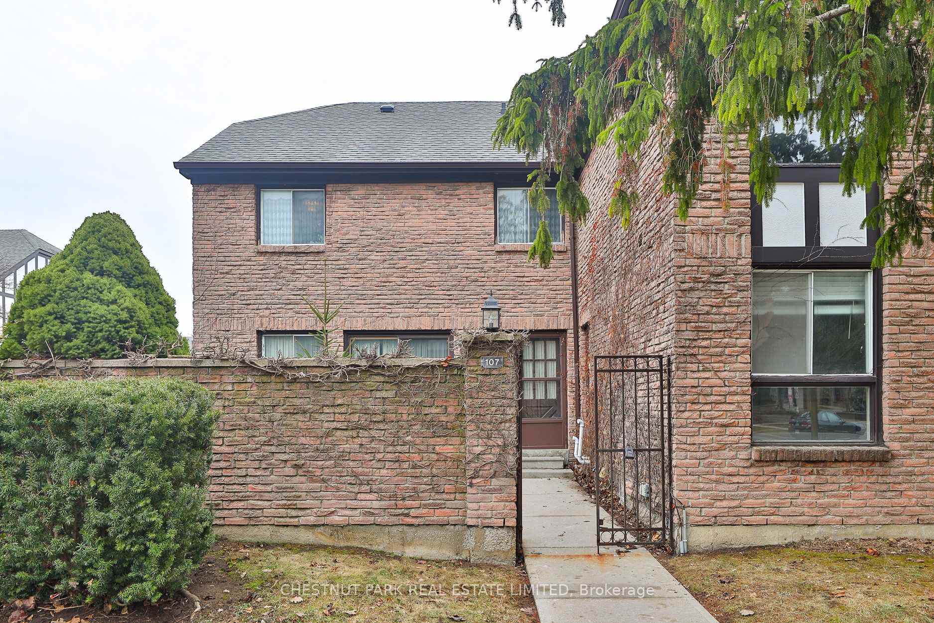 107 Burrows Hall Boulevard