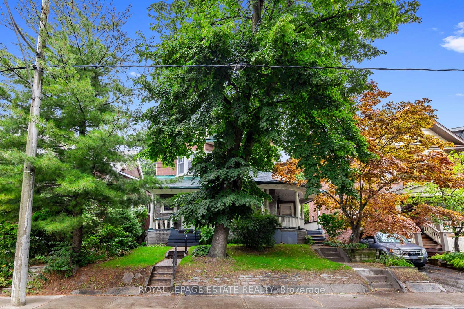 55 Leuty Avenue