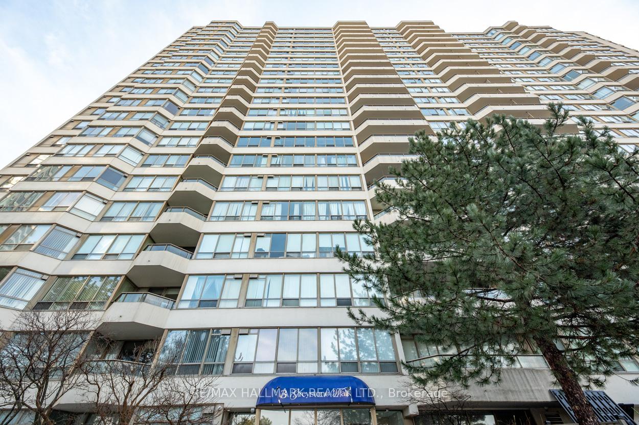 3 Greystone Walk Drive