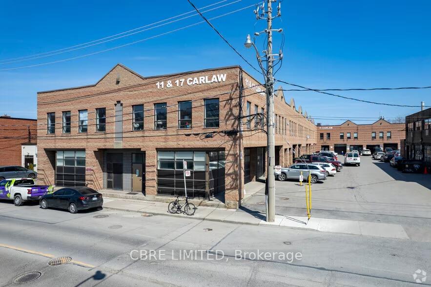 11 Carlaw Avenue