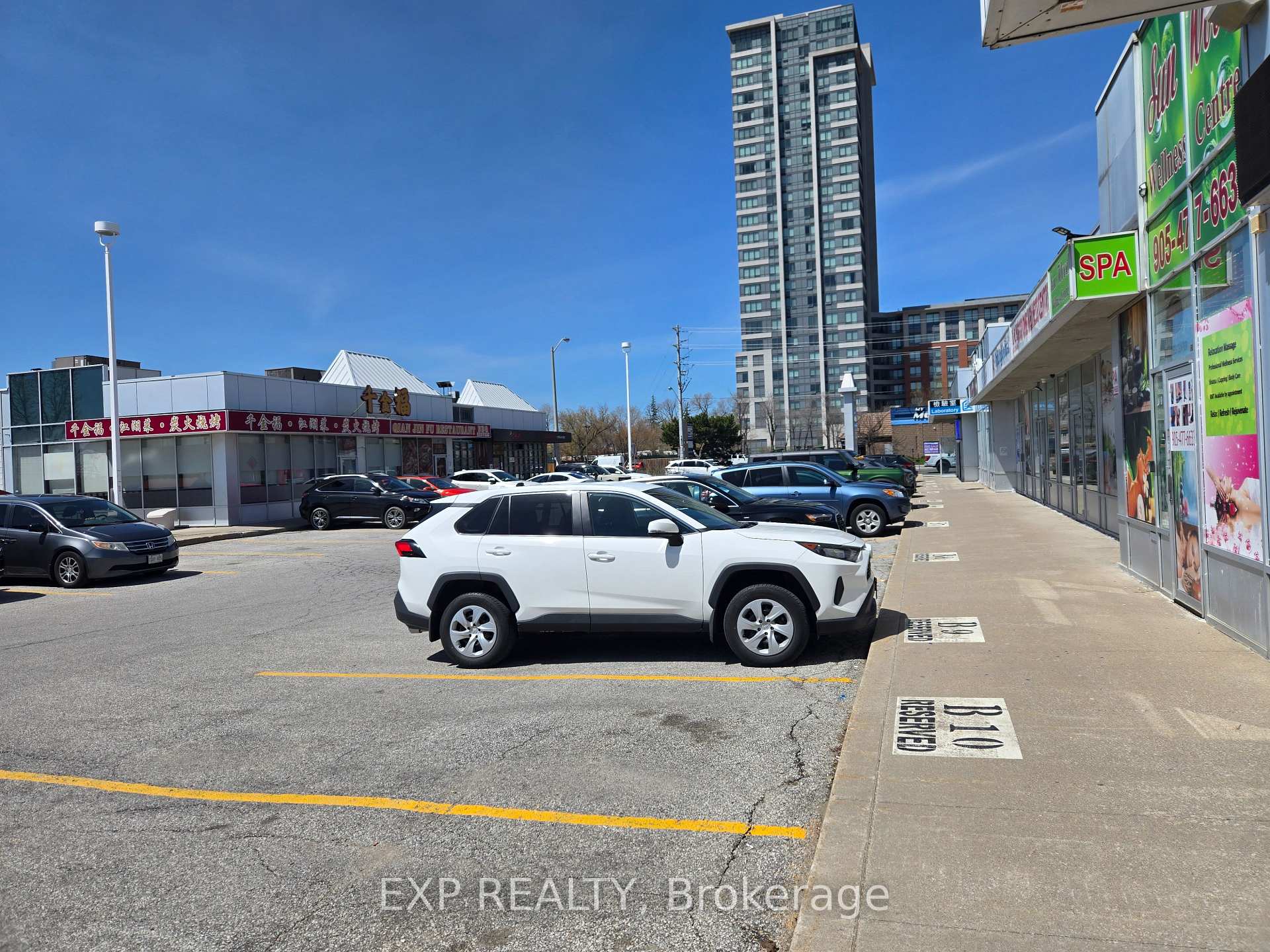 4779 Steeles Avenue E