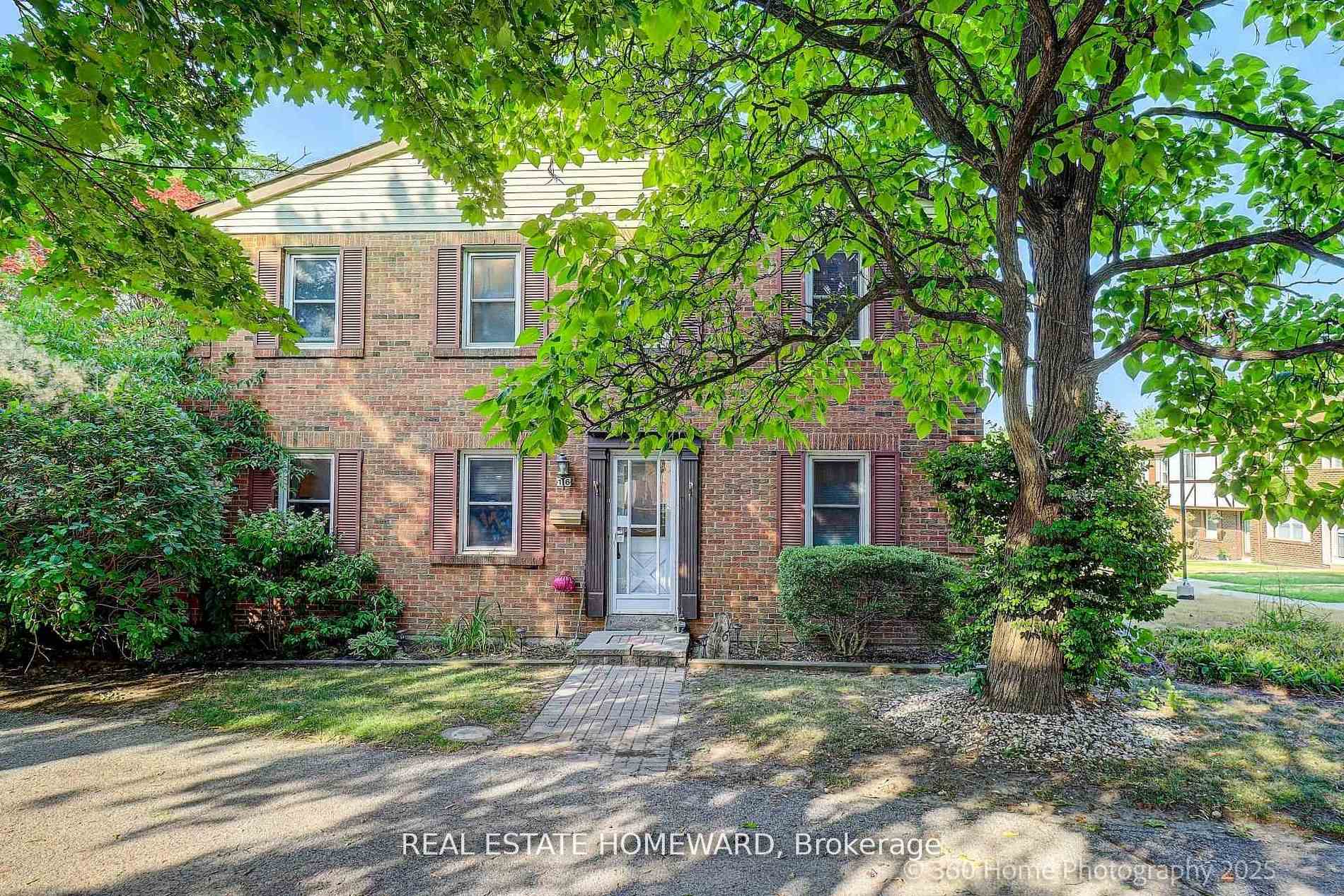 25 Brimwood Boulevard