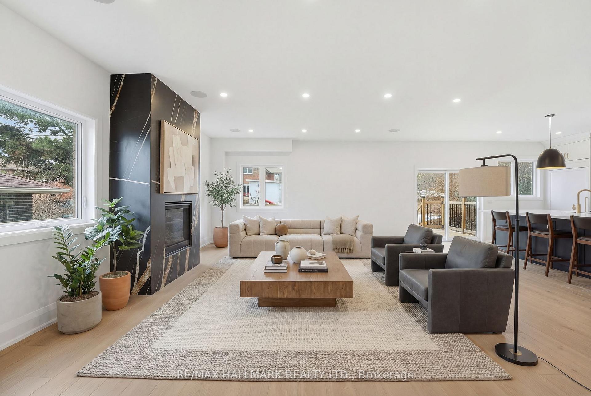 49 Greendowns Drive