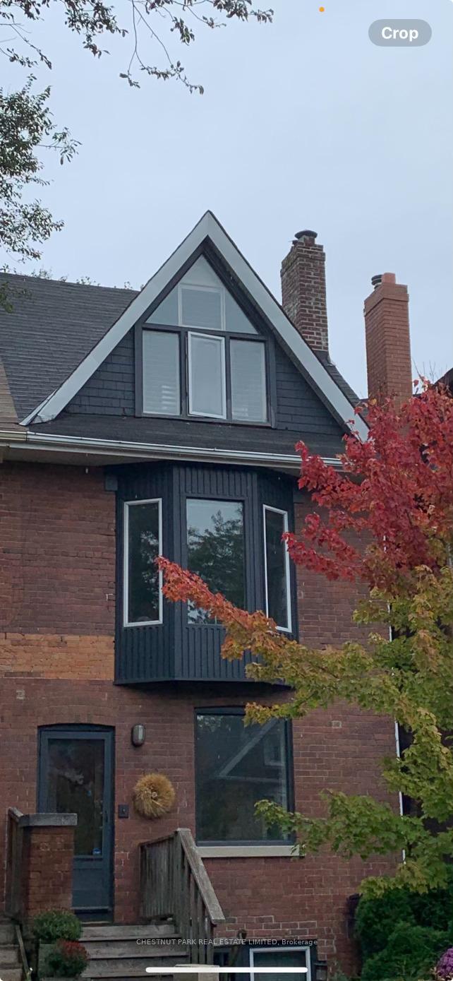 10 Wroxeter Avenue