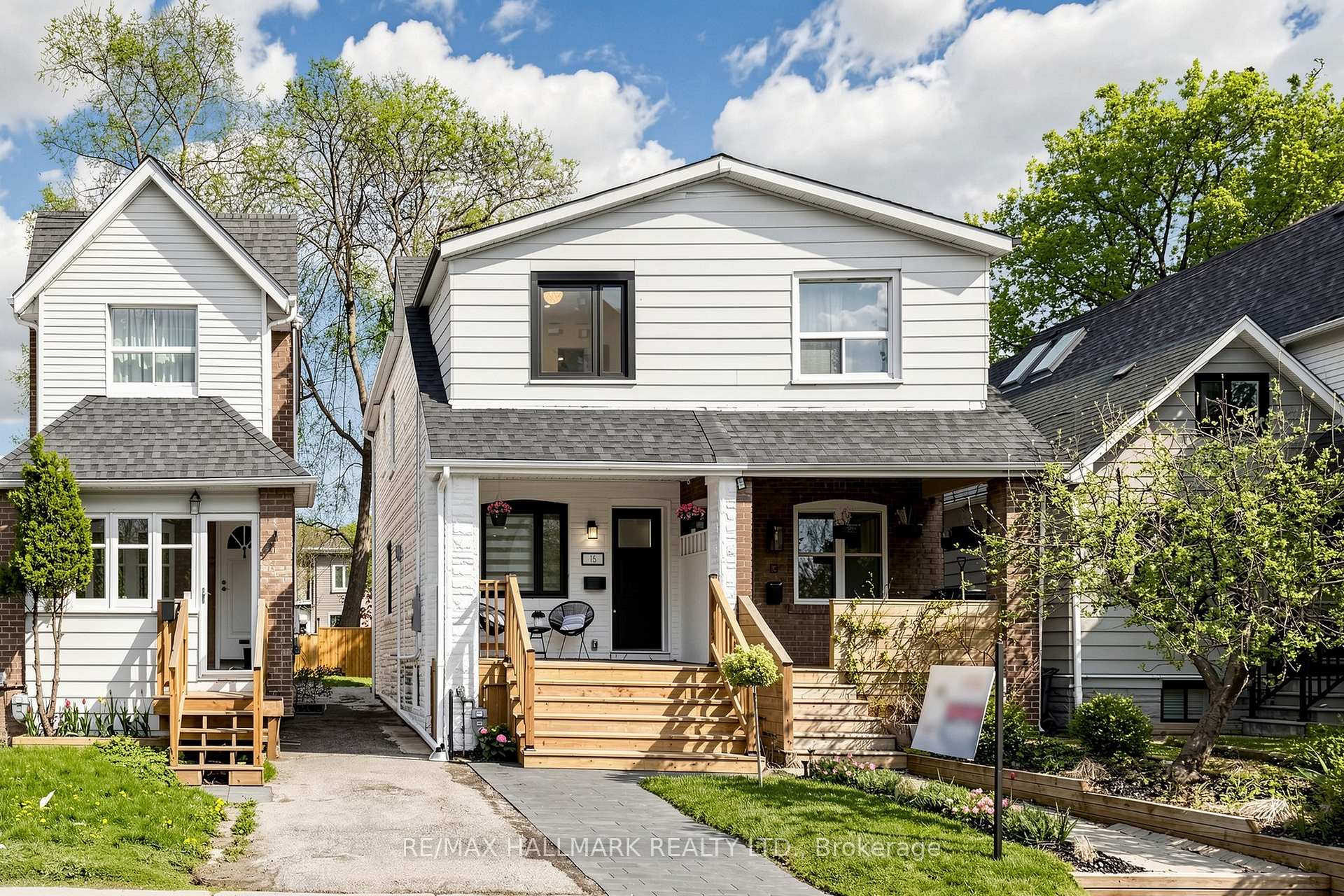 15 Eastdale Avenue