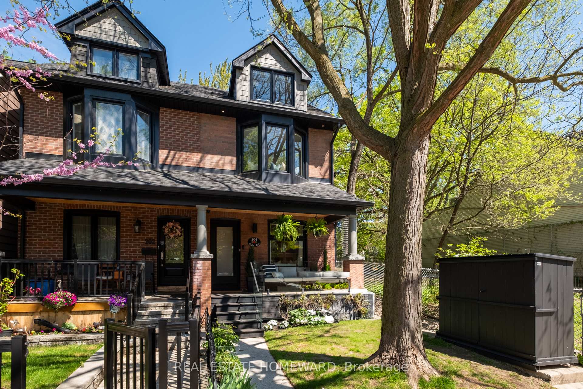 204 Bain Avenue