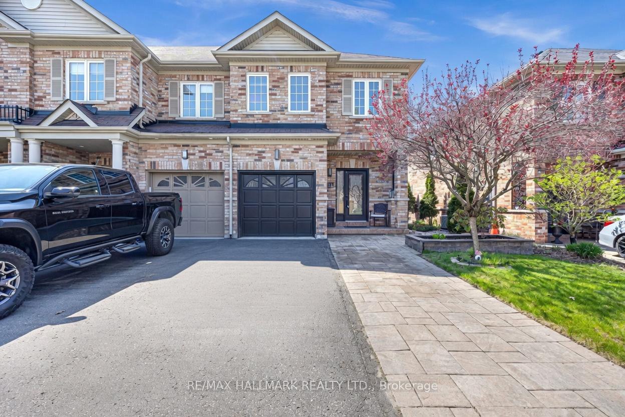 21 Summerside Avenue