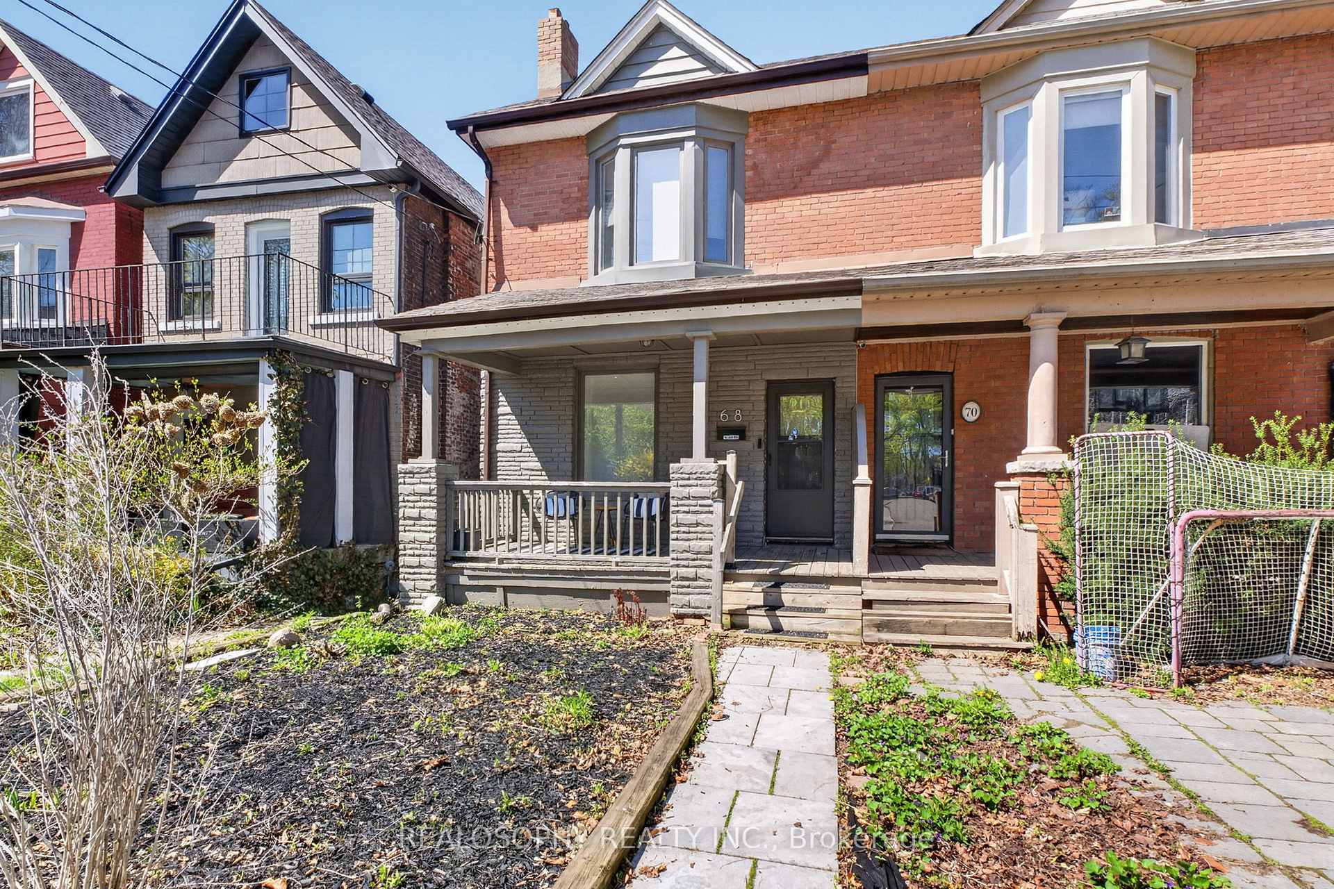 68 Prust Avenue