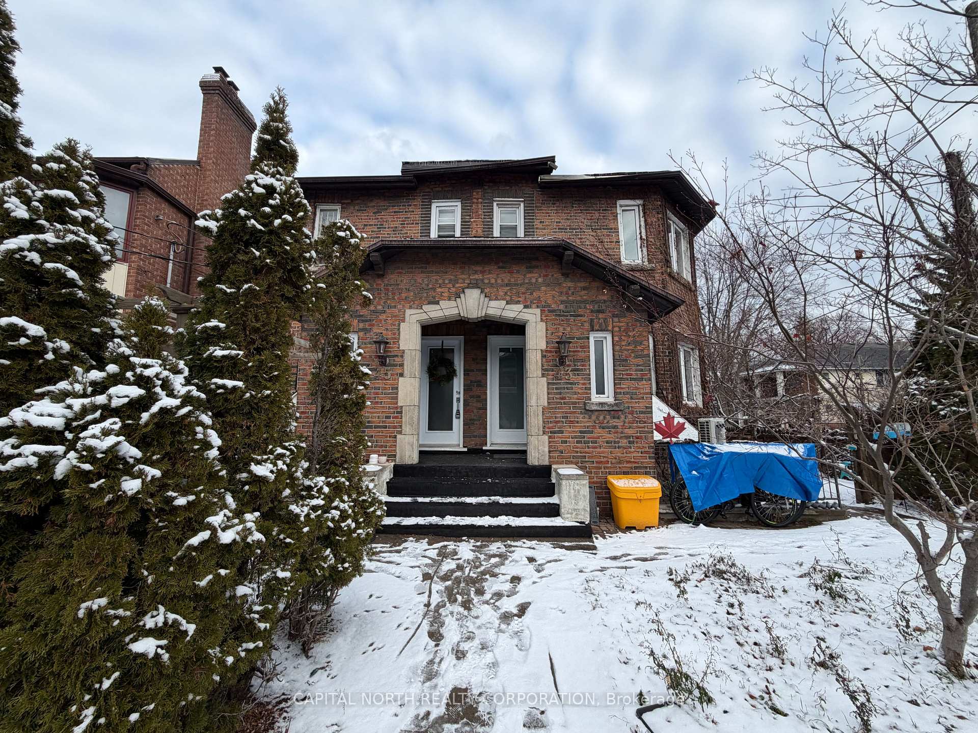 43 Glen Manor Drive
