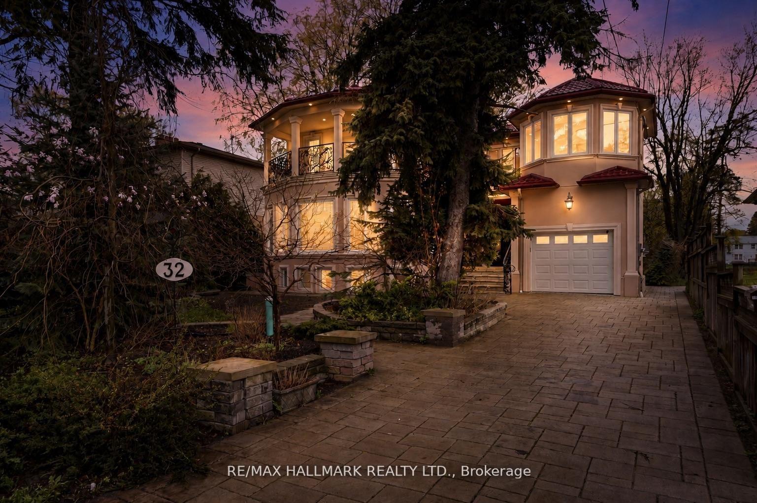 32 Orchard Park Drive