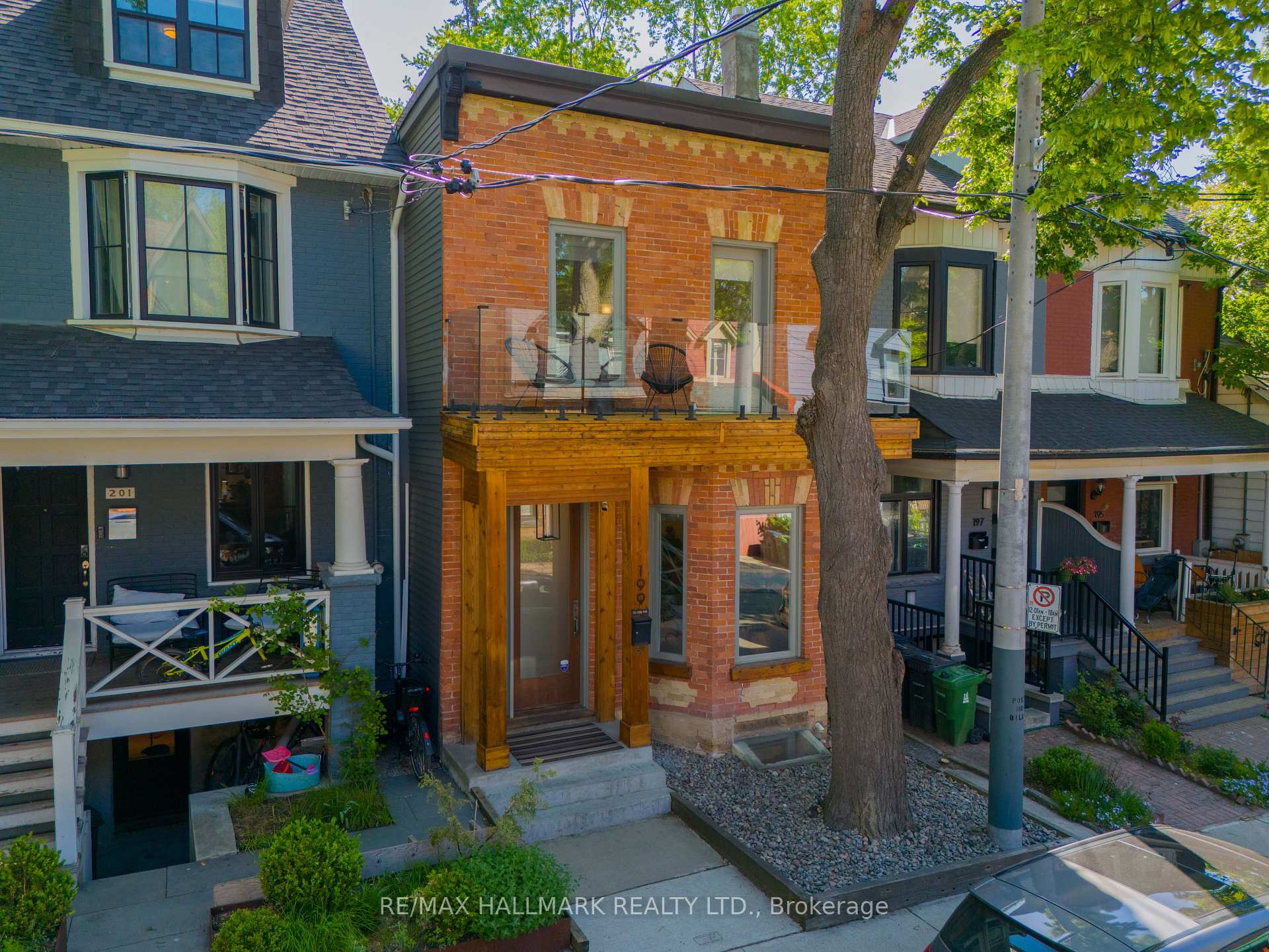 199 Boulton Avenue