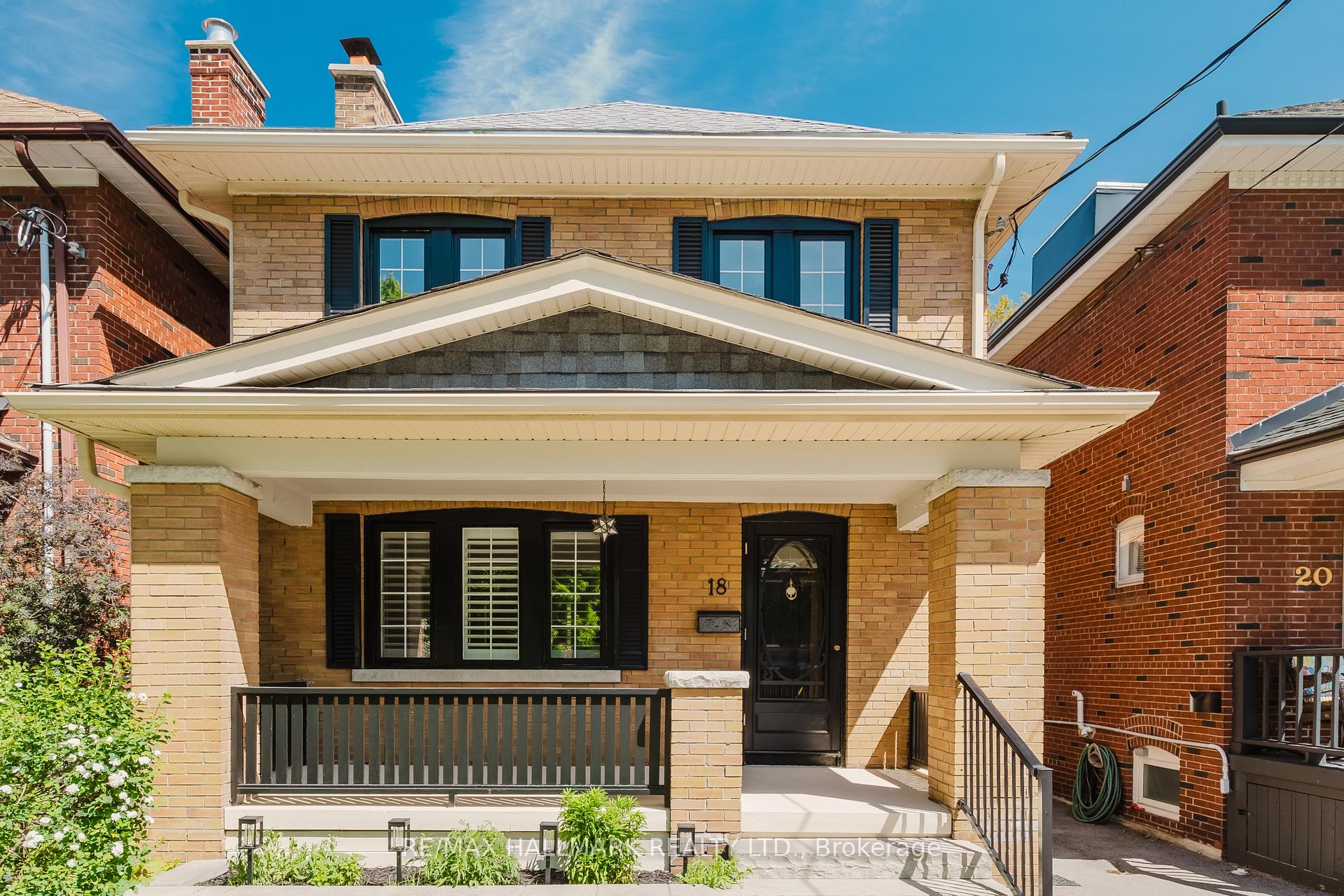 18 Glen Stewart Avenue