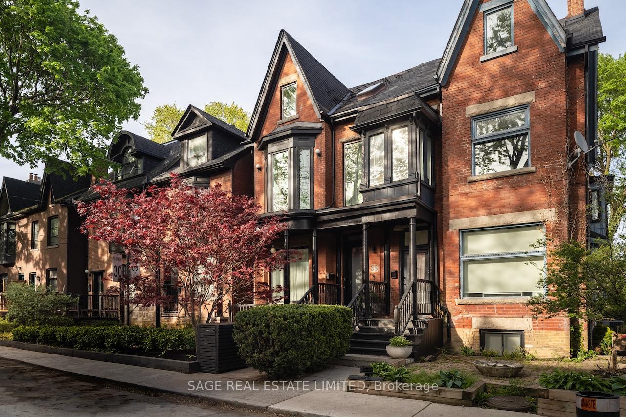 35 Grant Street