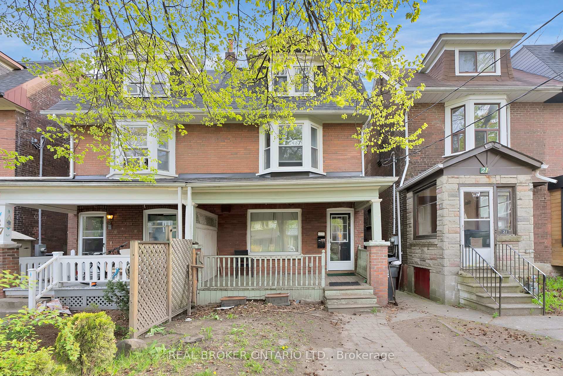 25 Dixon Avenue