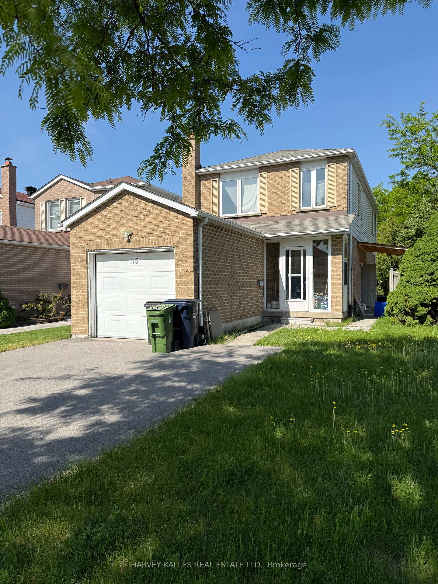 116 Enchanted Hills Crescent