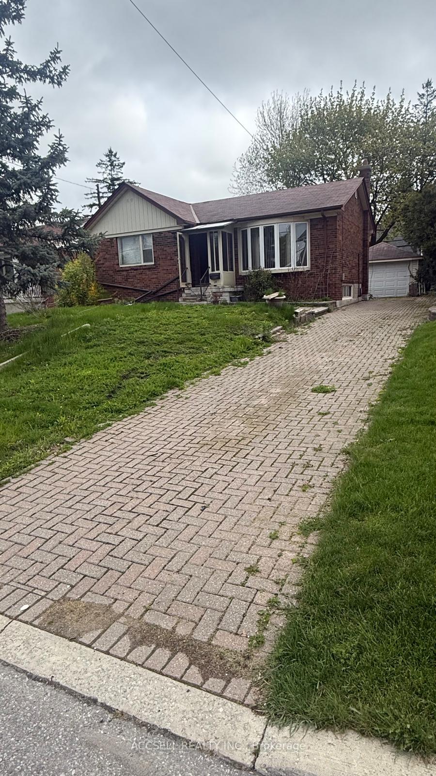 27 Ivordale Crescent