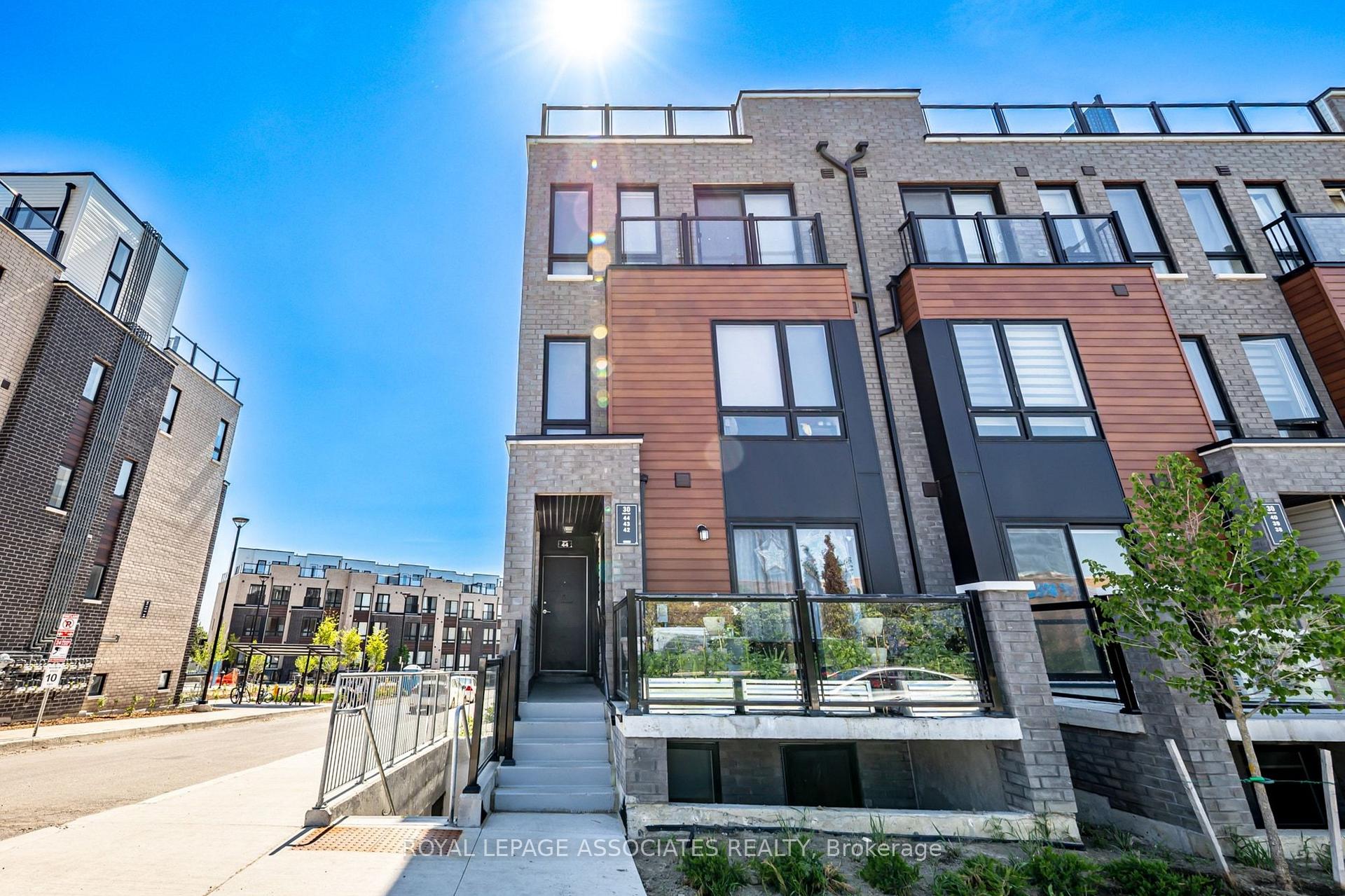 30 Liben Way