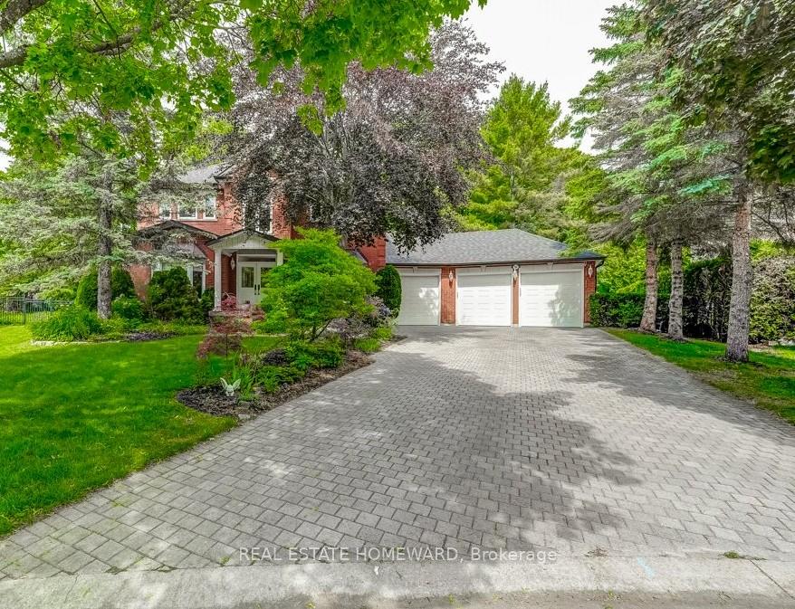98 Woodview Drive