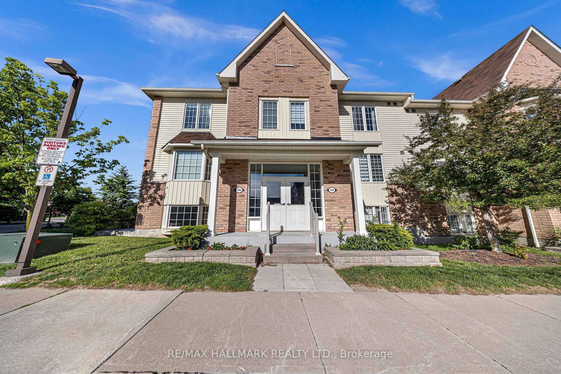106 Petra Way