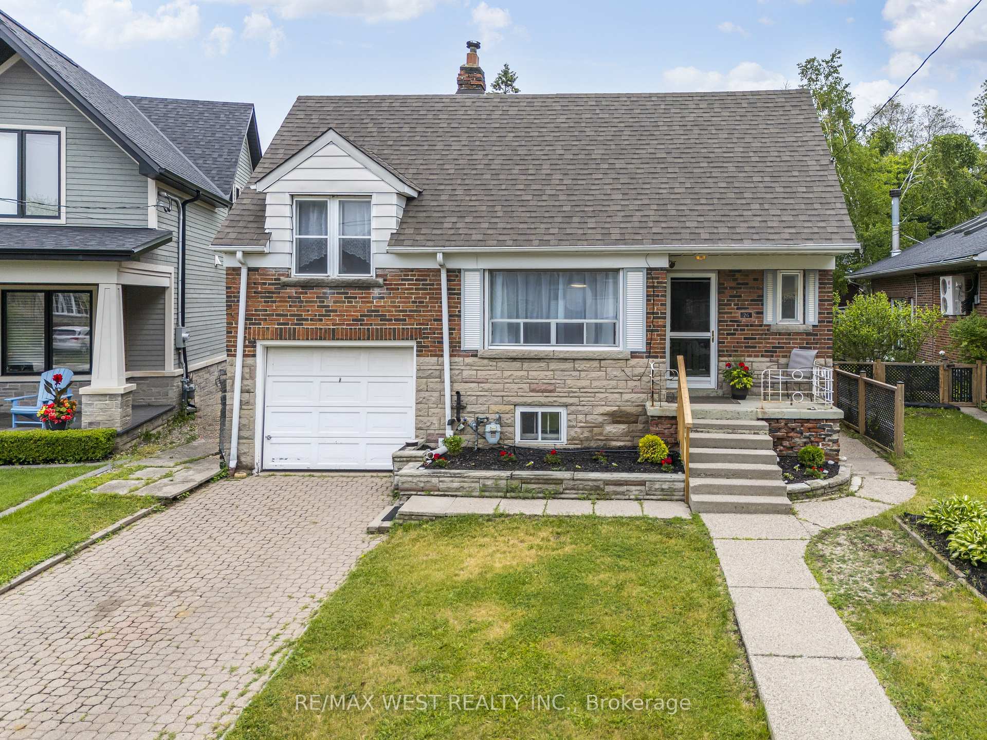 26 Parkland Road