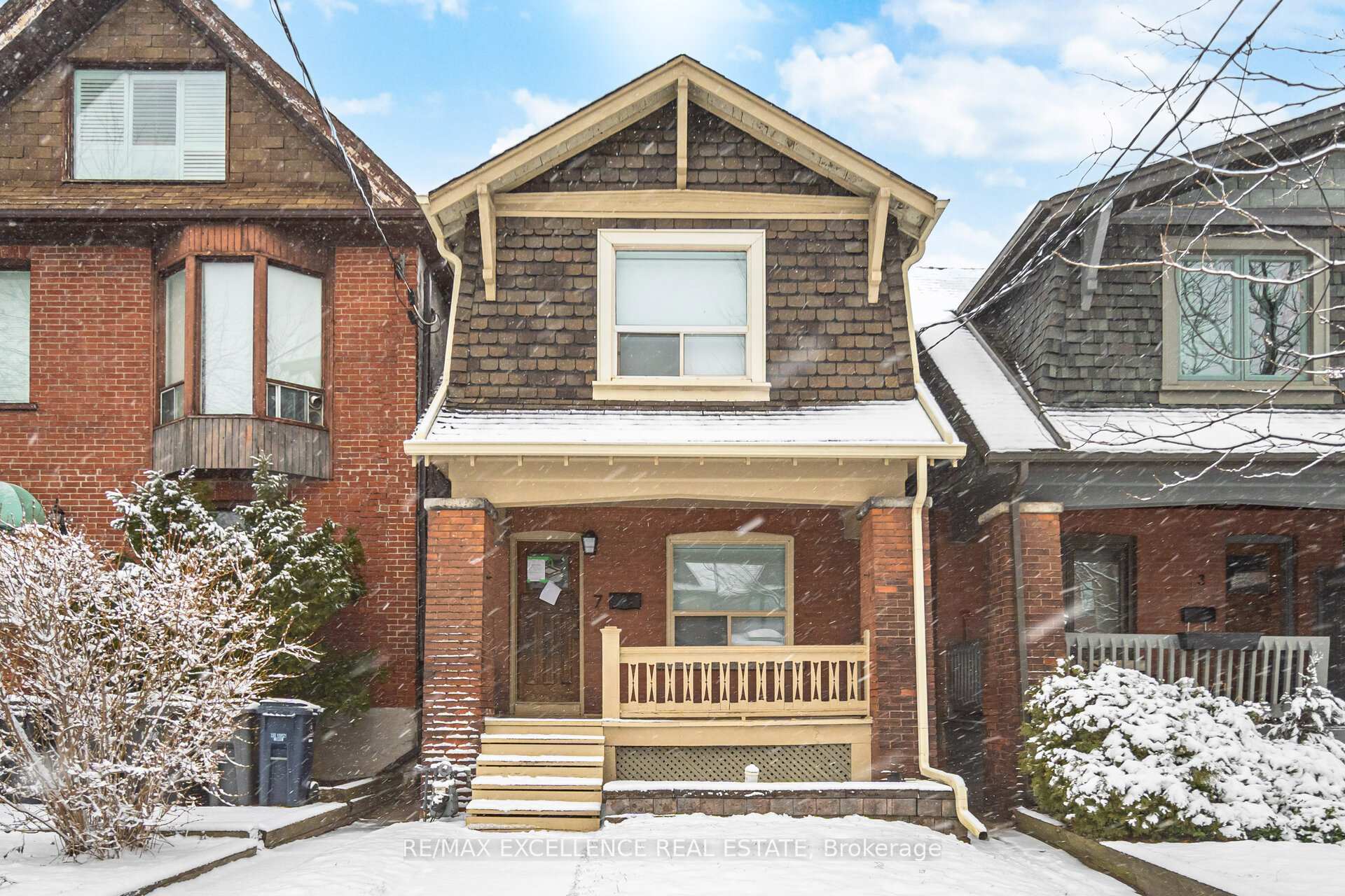 7 Arundel Avenue