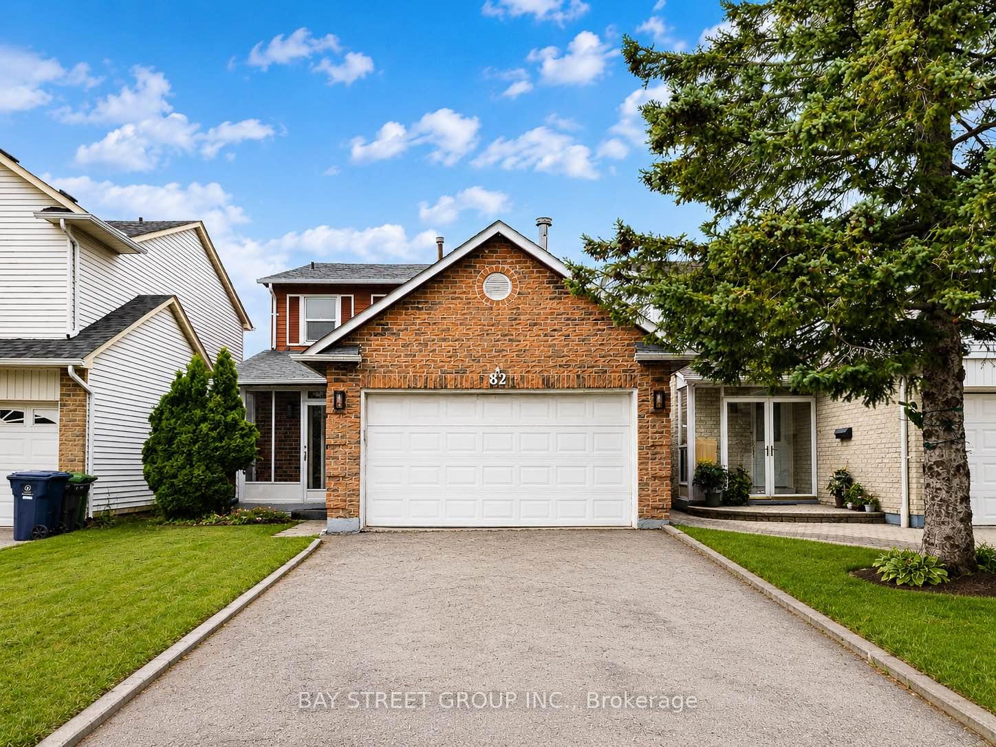 82 Radwell Crescent