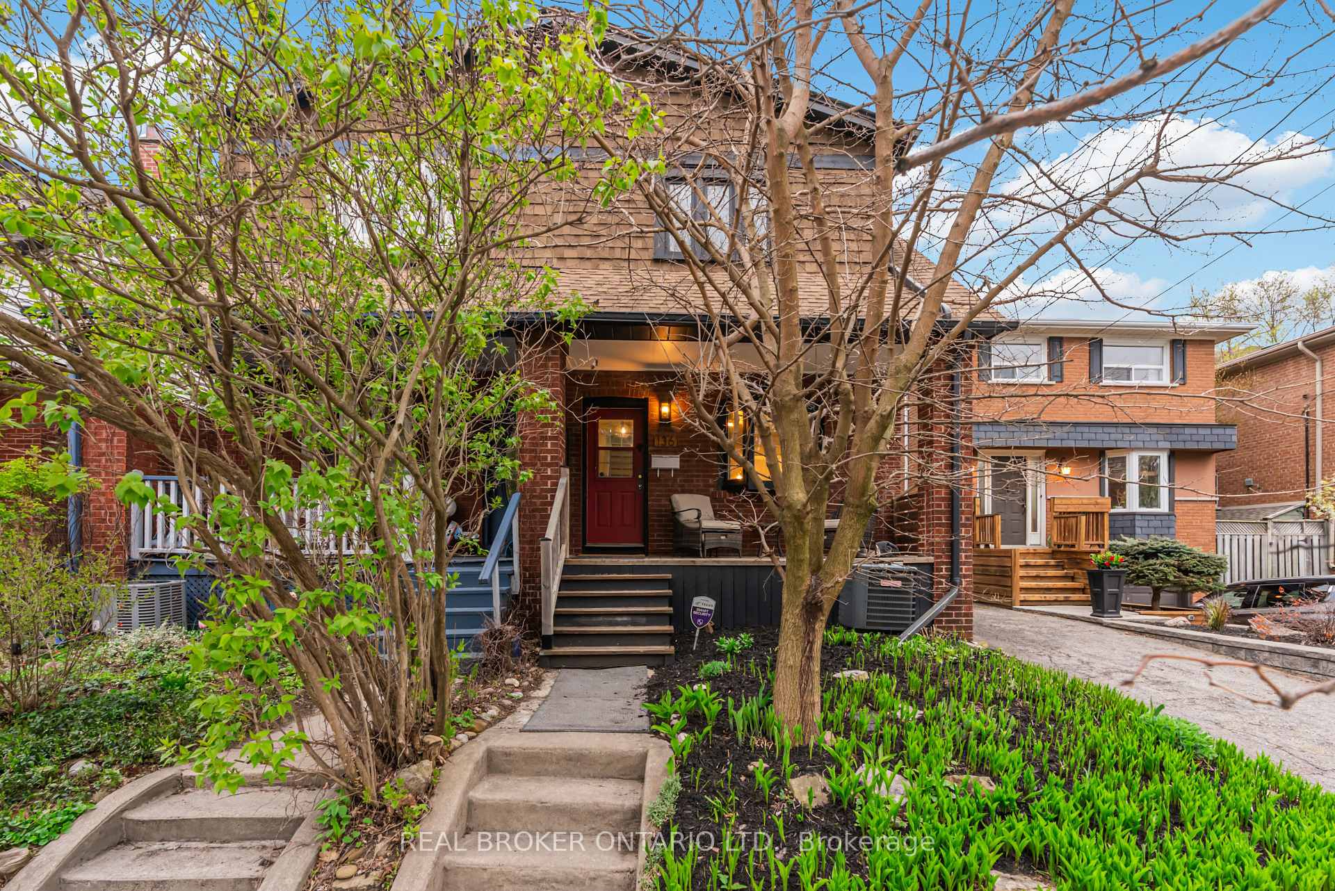 136 Blantyre Avenue