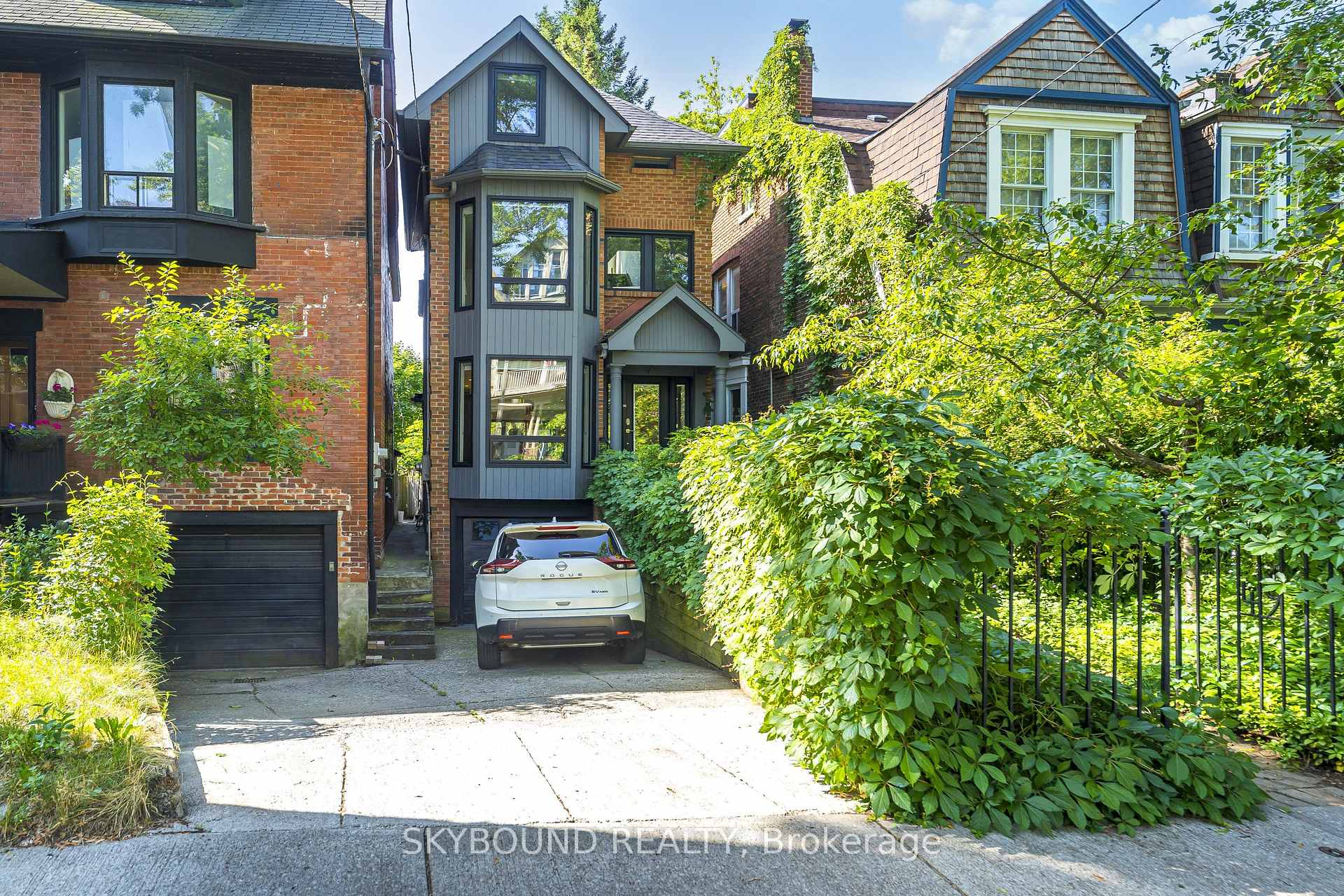 49 Victor Avenue