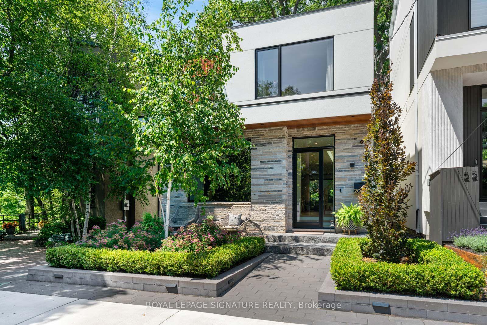 20 Duart Park Road