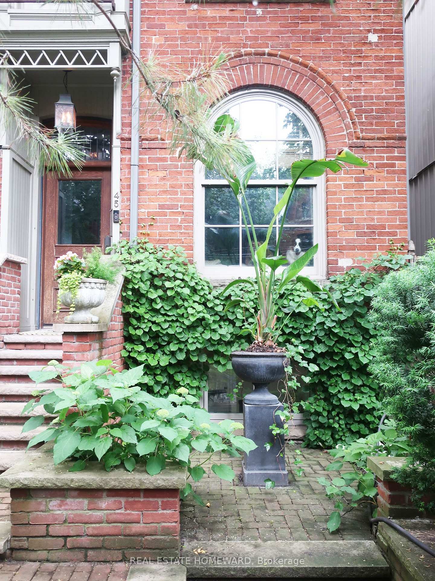 45 Grant Street