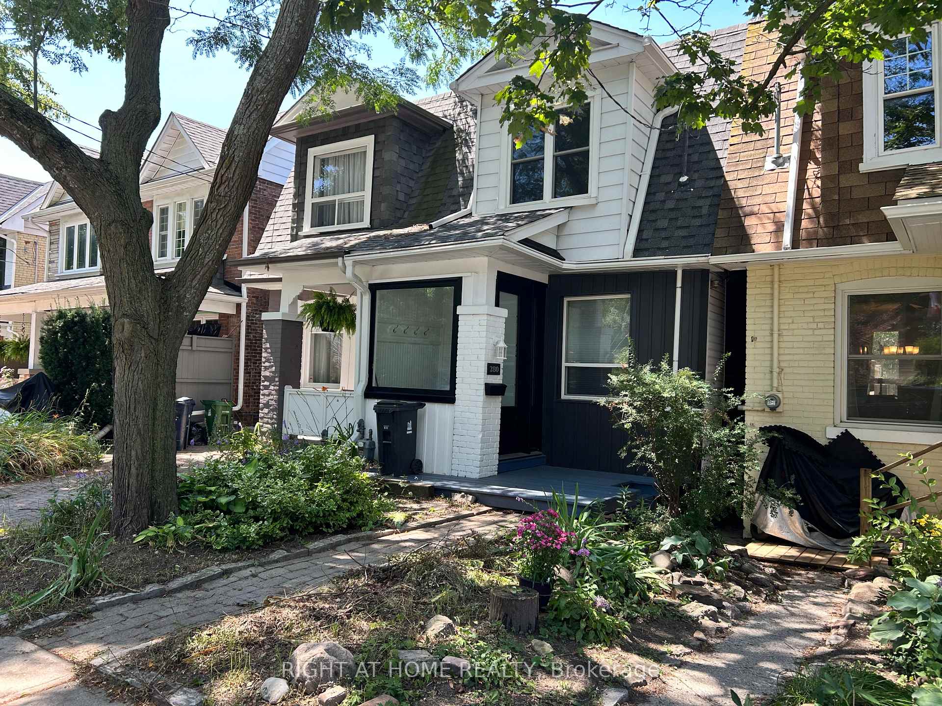 280 Kenilworth Avenue