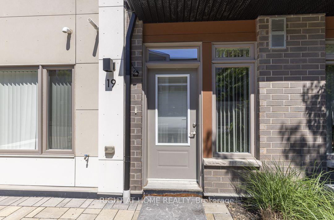 60 Orchid Place Drive